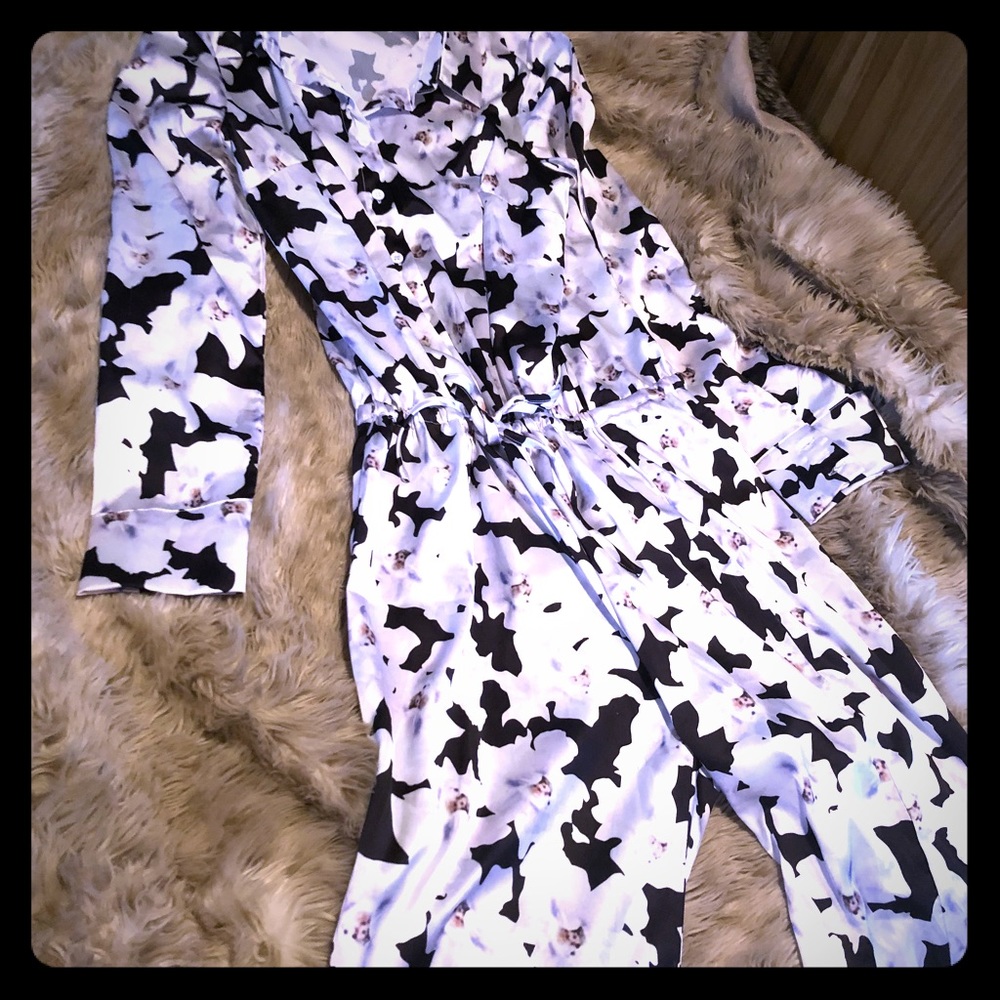 L’atiste satin jumpsuit